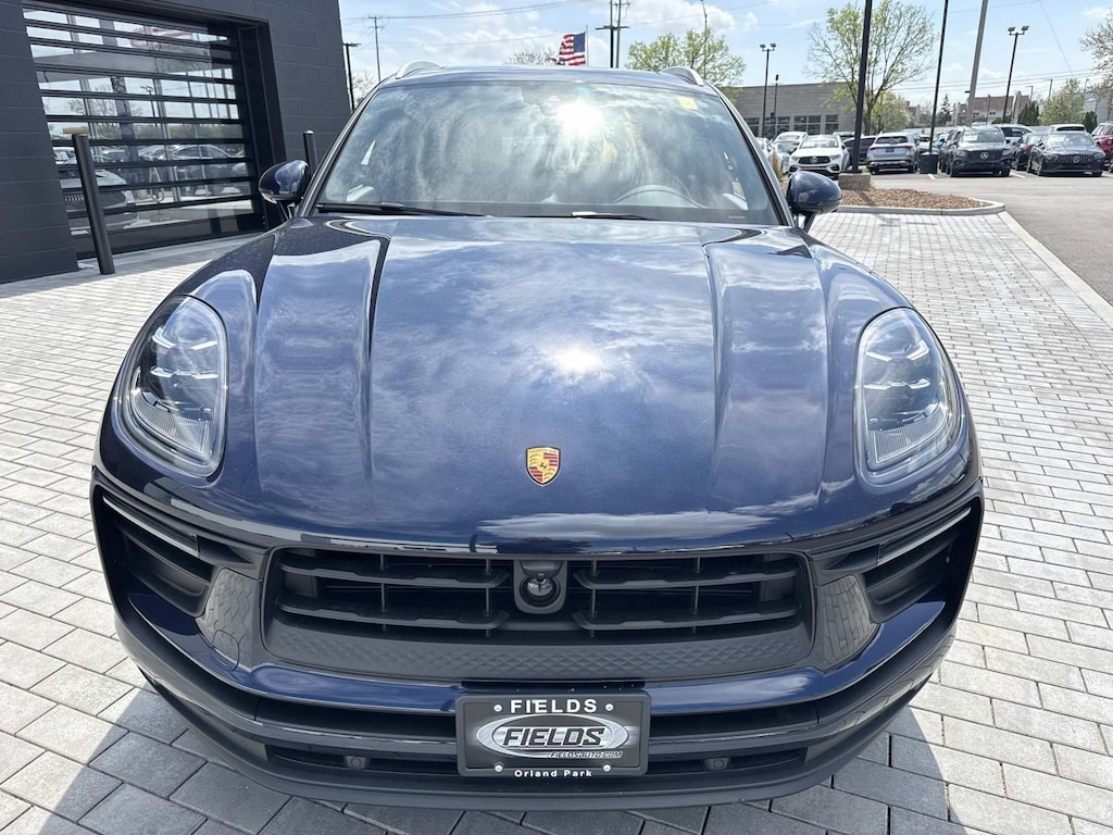 Used 2023 Porsche Macan T SUV