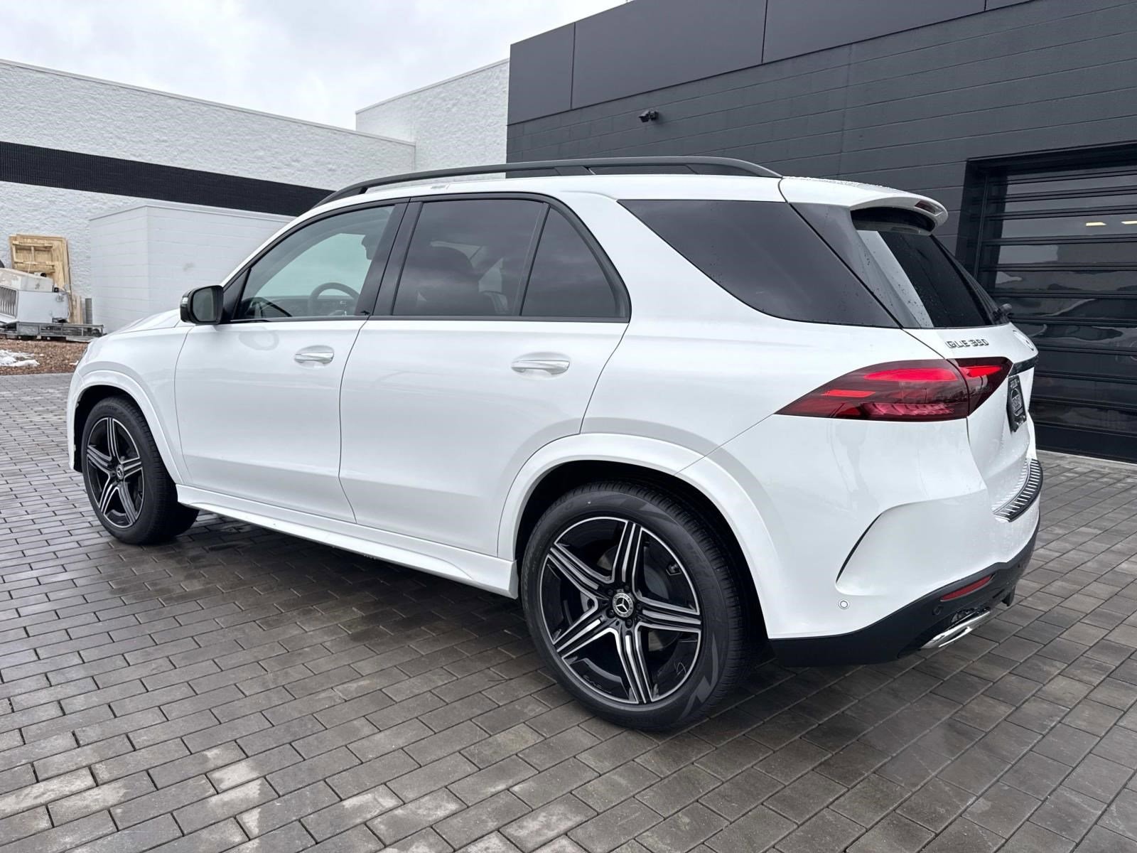 2026 MERCEDES-BENZ GLE-CLASS - Image 12