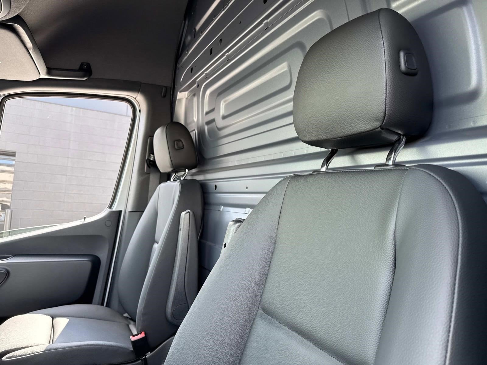 2025 MERCEDES-BENZ SPRINTER - Image 22