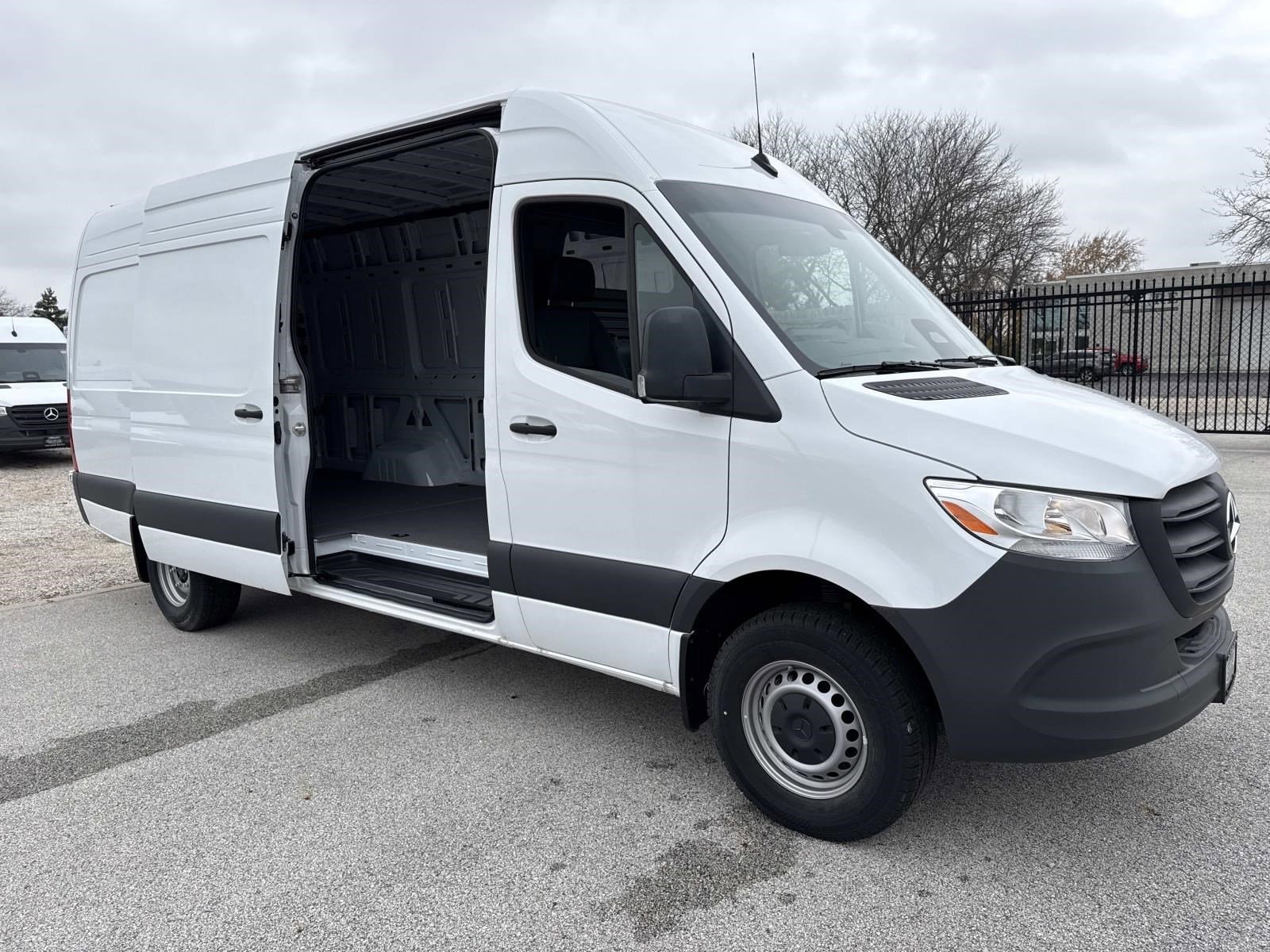 2025 MERCEDES-BENZ SPRINTER - Image 3