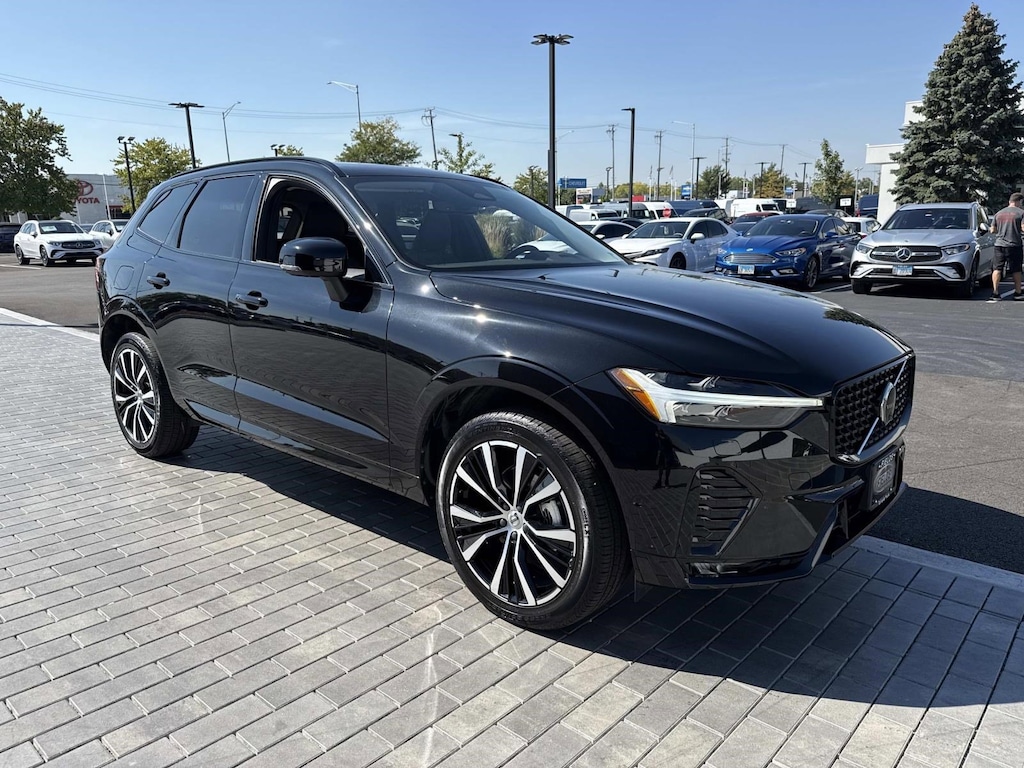 Used 2024 Volvo XC60 B5 Plus Dark SUV