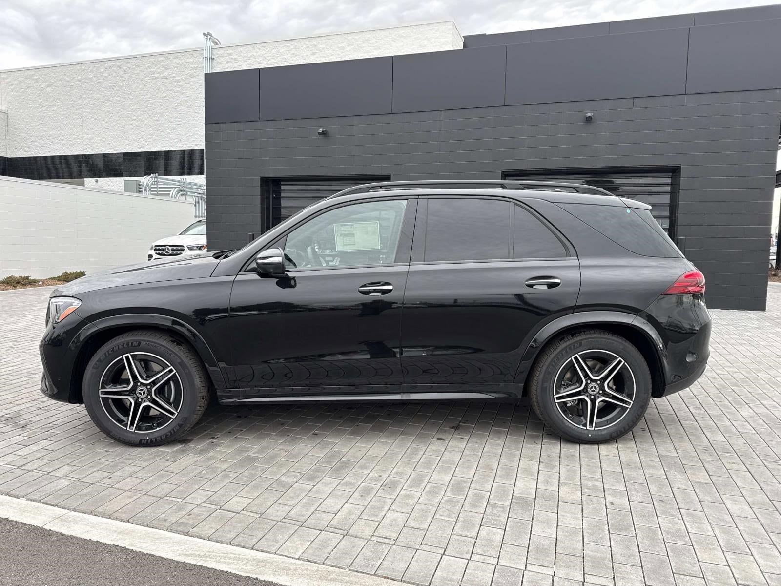 2026 MERCEDES-BENZ GLE-CLASS - Image 2