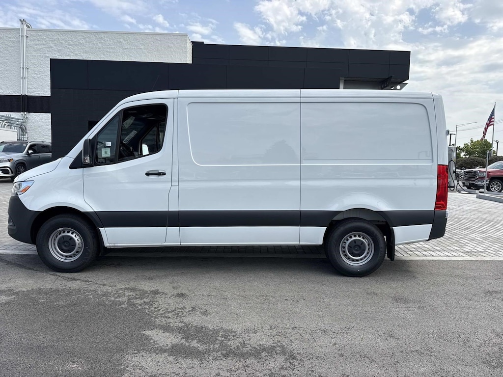 New 2026 Mercedes-Benz Sprinter 2500 Standard Roof 4-Cyl Diesel HO Van Cargo Van