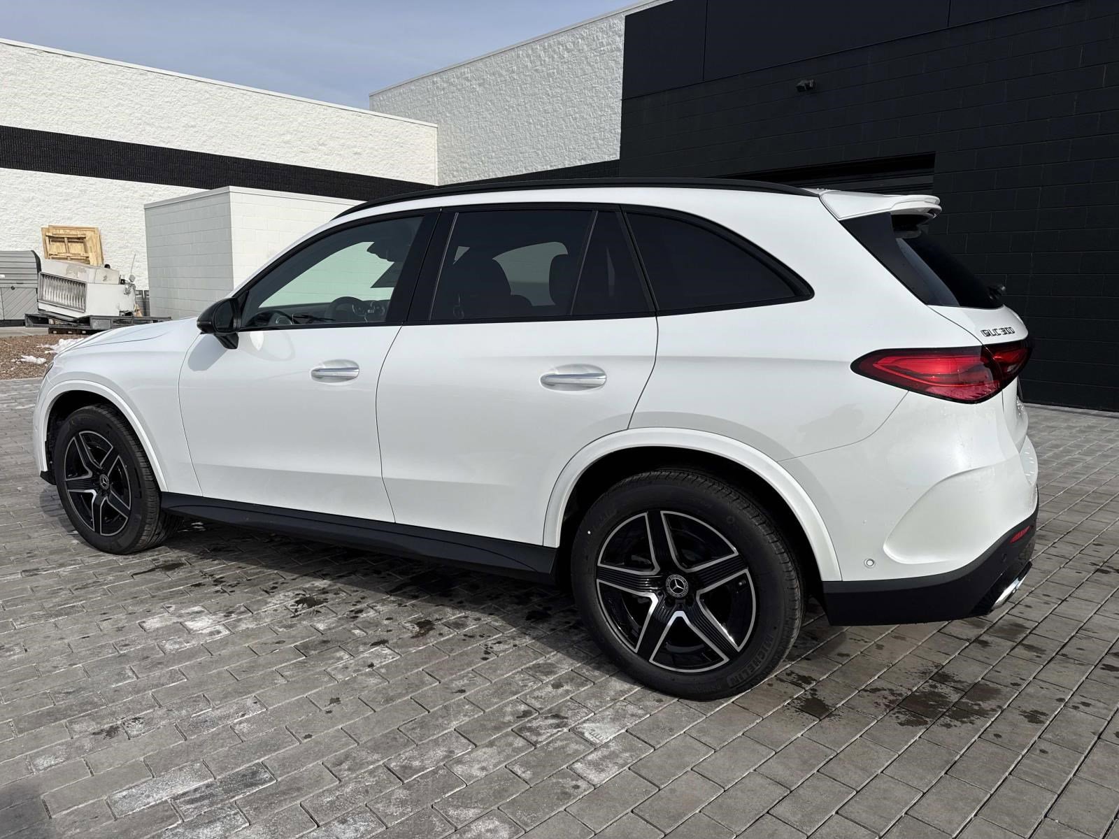 2026 MERCEDES-BENZ GLC-CLASS - Image 12