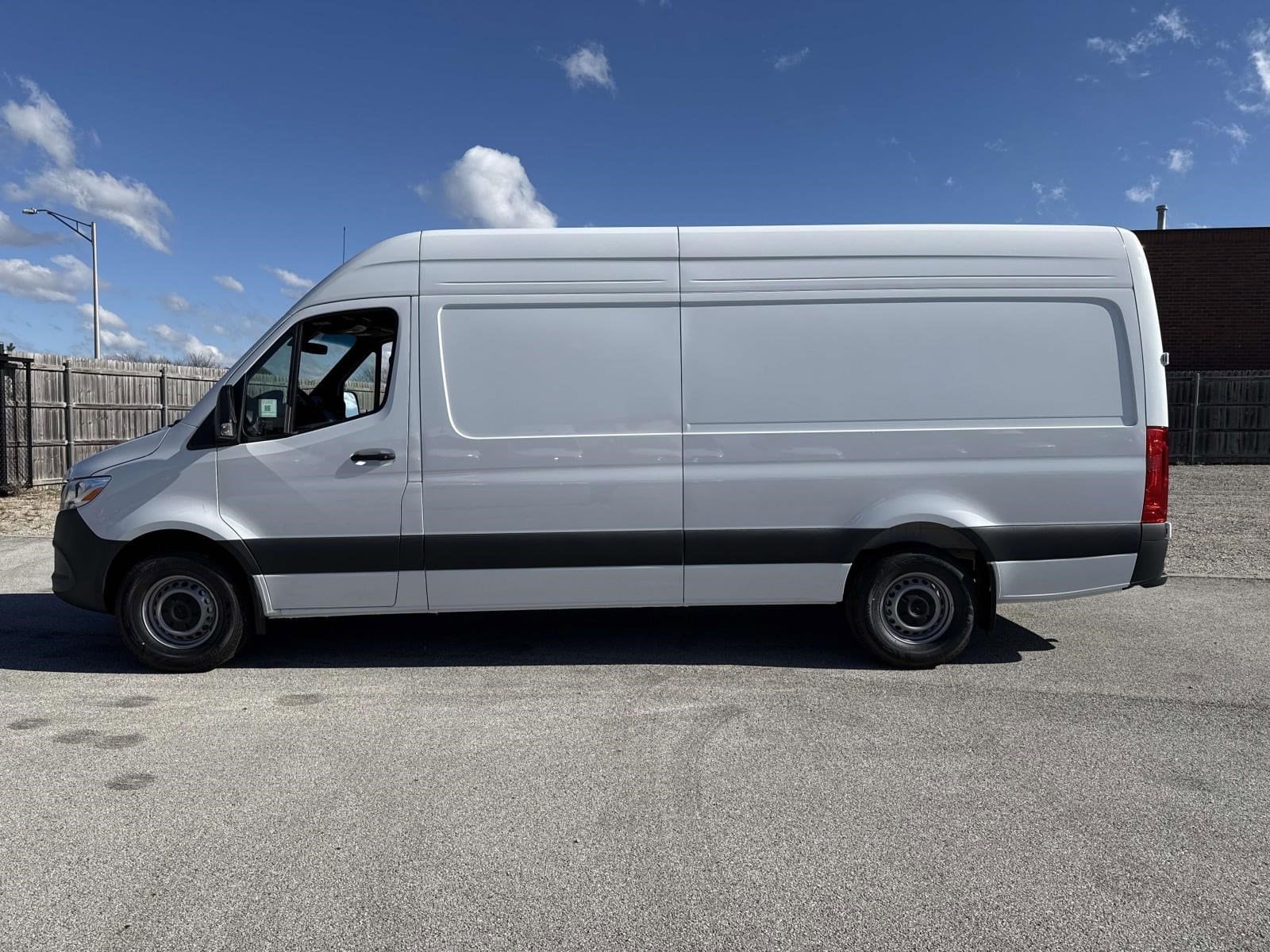 2026 MERCEDES-BENZ SPRINTER - Image 12