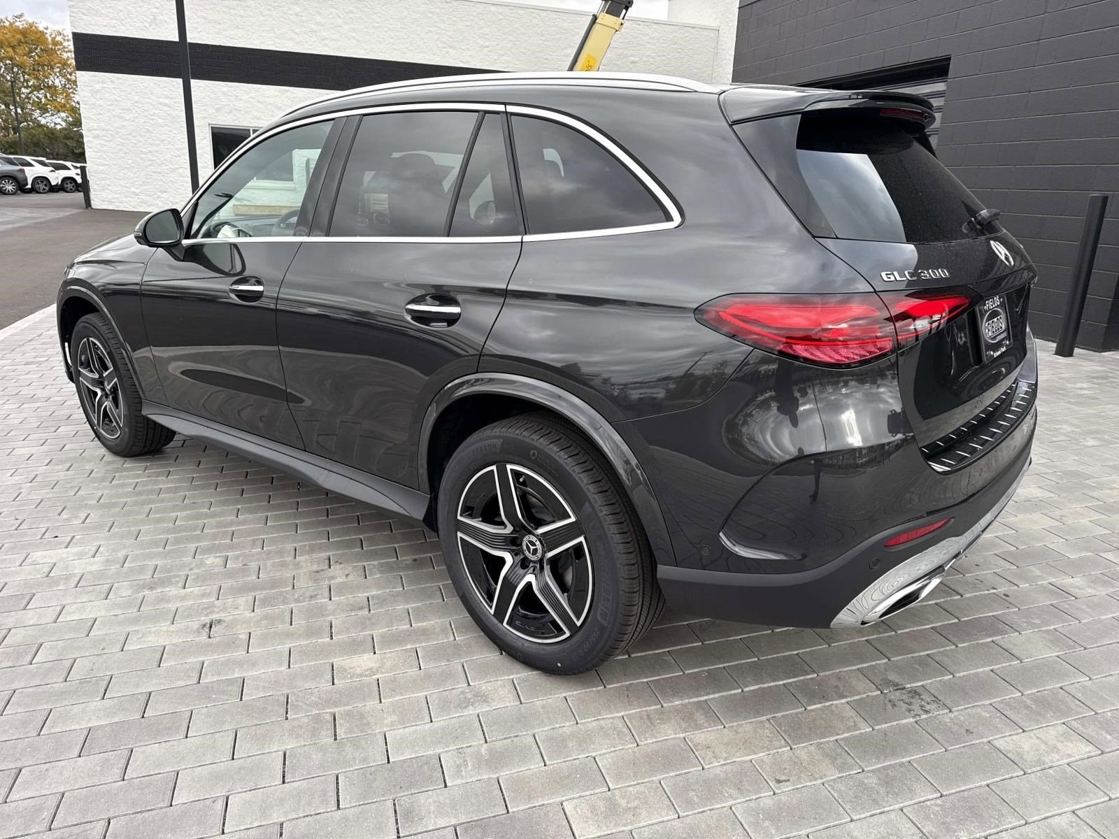 2026 MERCEDES-BENZ GLC-CLASS - Image 8