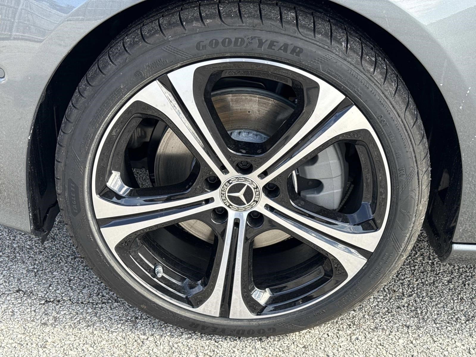 2026 MERCEDES-BENZ C-CLASS - Image 13