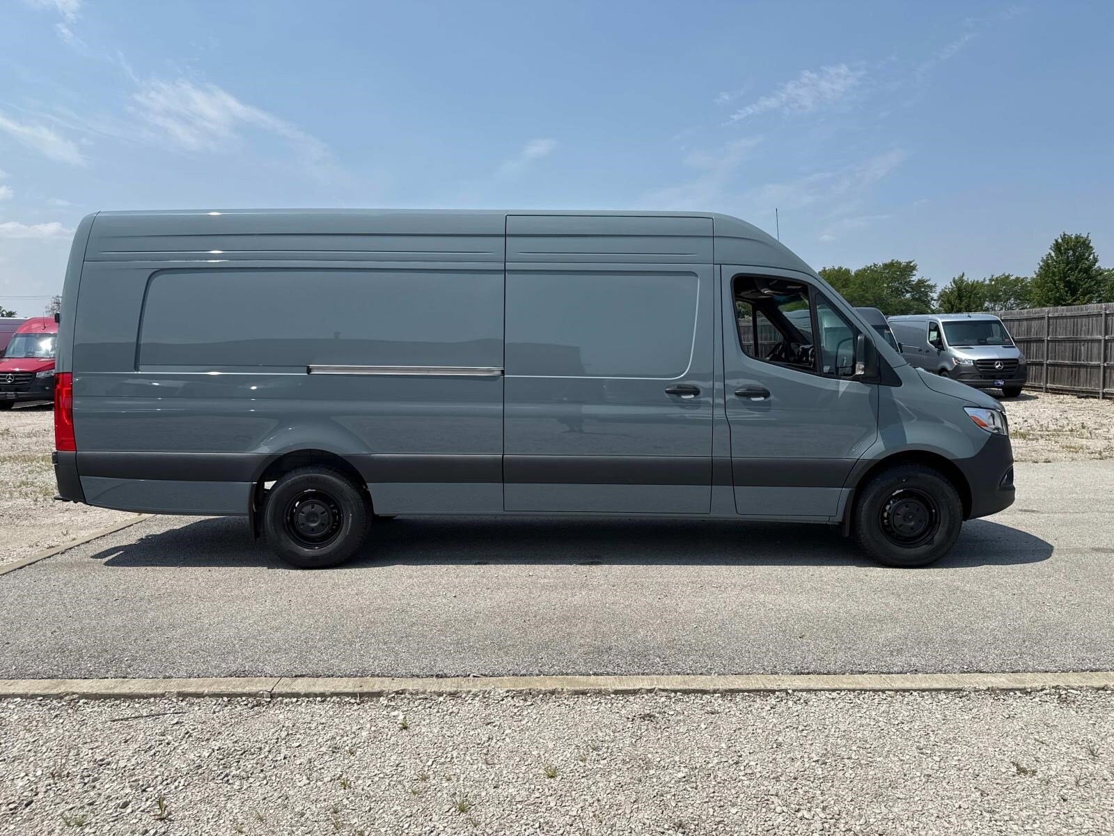 2025 MERCEDES-BENZ SPRINTER - Image 9