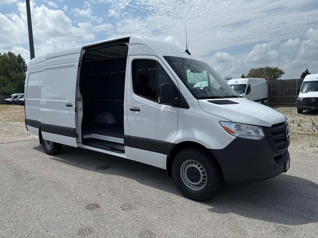 New 2025 Mercedes-Benz Sprinter 2500 High Roof 4-Cyl Diesel HO Van Cargo Van