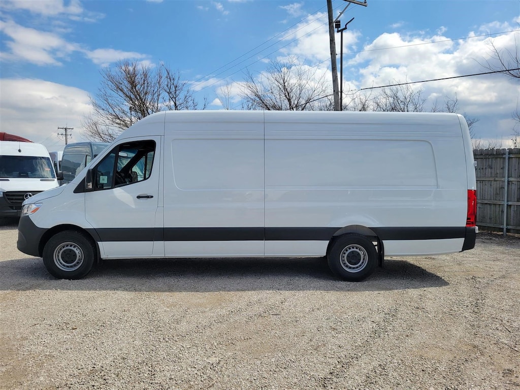 New 2025 Mercedes-Benz Sprinter 2500 High Roof 4-Cyl Diesel Van Extended Cargo Van