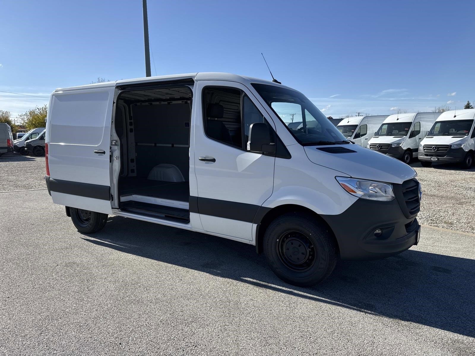 2026 MERCEDES-BENZ SPRINTER - Image 3