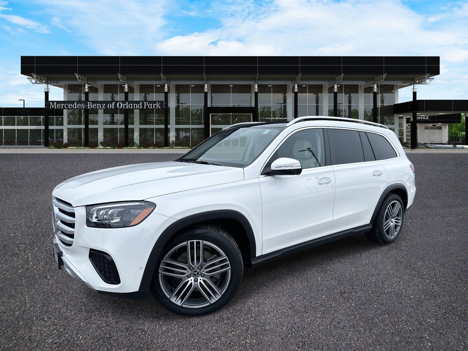 2025 Mercedes-Benz GLS Base's photo