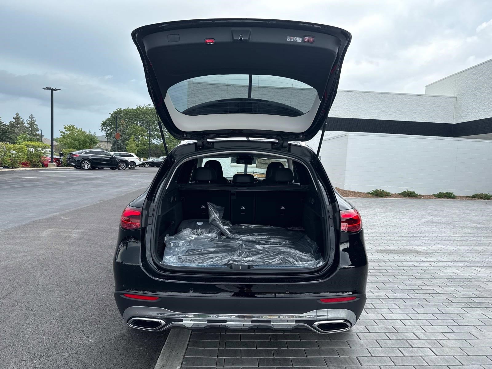 2025 MERCEDES-BENZ GLC-CLASS - Image 13