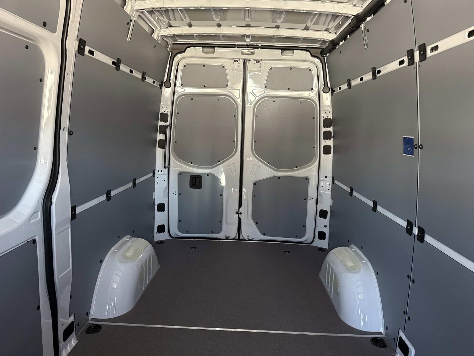 2026 MERCEDES-BENZ SPRINTER - Image 25