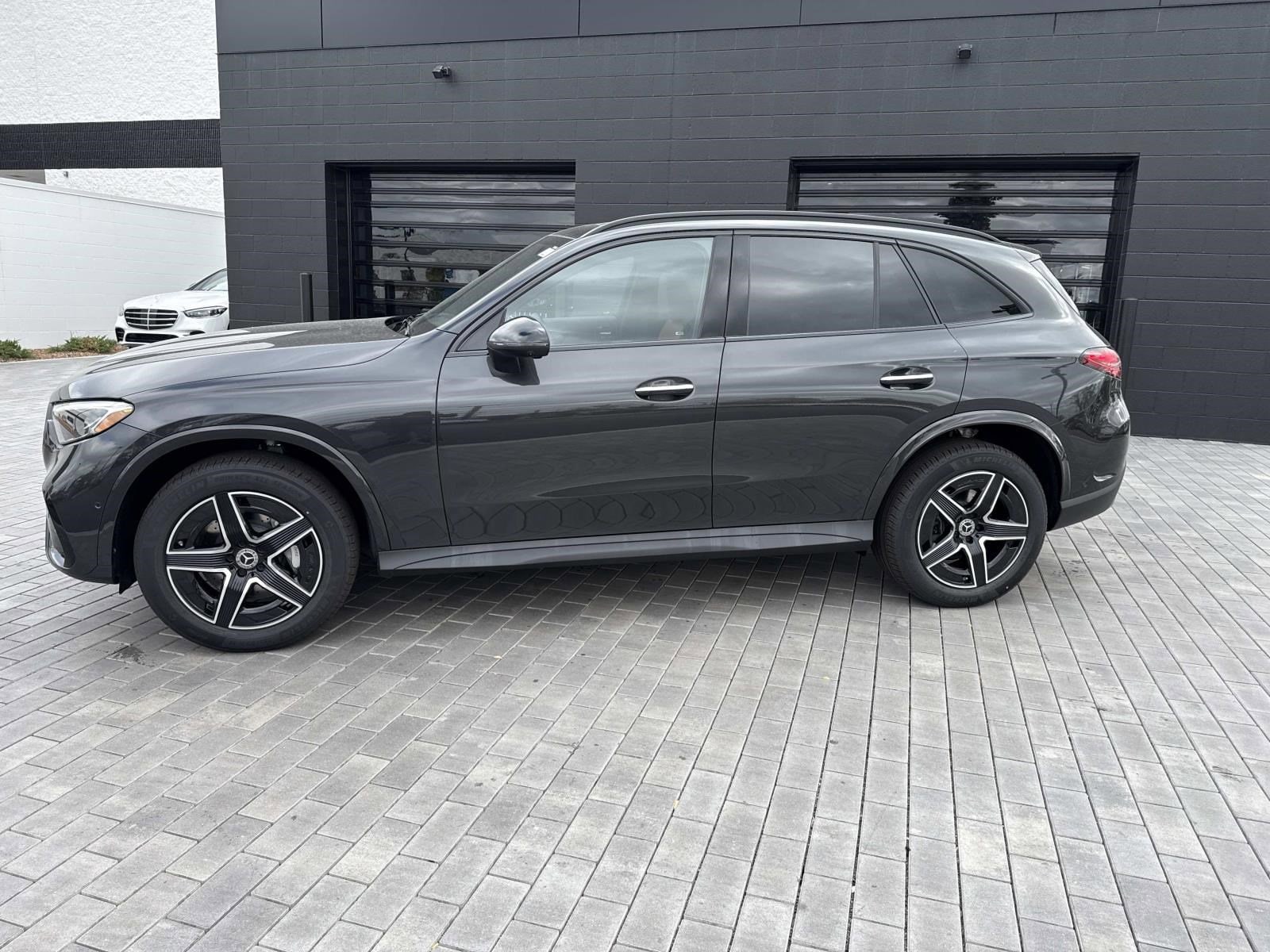 2026 MERCEDES-BENZ GLC-CLASS - Image 9