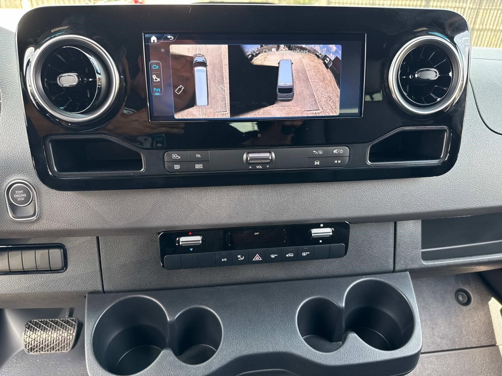 2025 MERCEDES-BENZ SPRINTER - Image 26