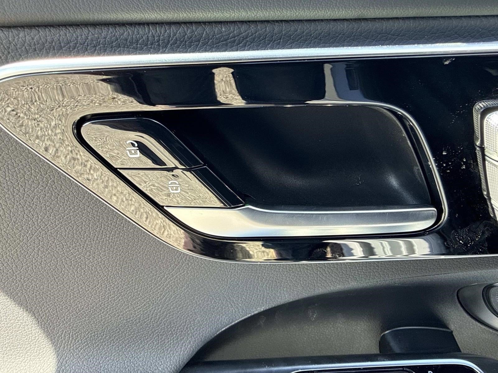 2026 MERCEDES-BENZ C-CLASS - Image 24