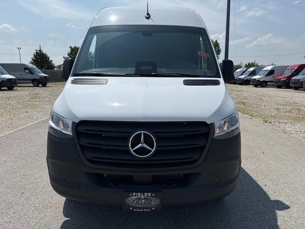 New 2025 Mercedes-Benz Sprinter 2500 Standard Roof 4-Cyl Diesel HO Van Cargo Van
