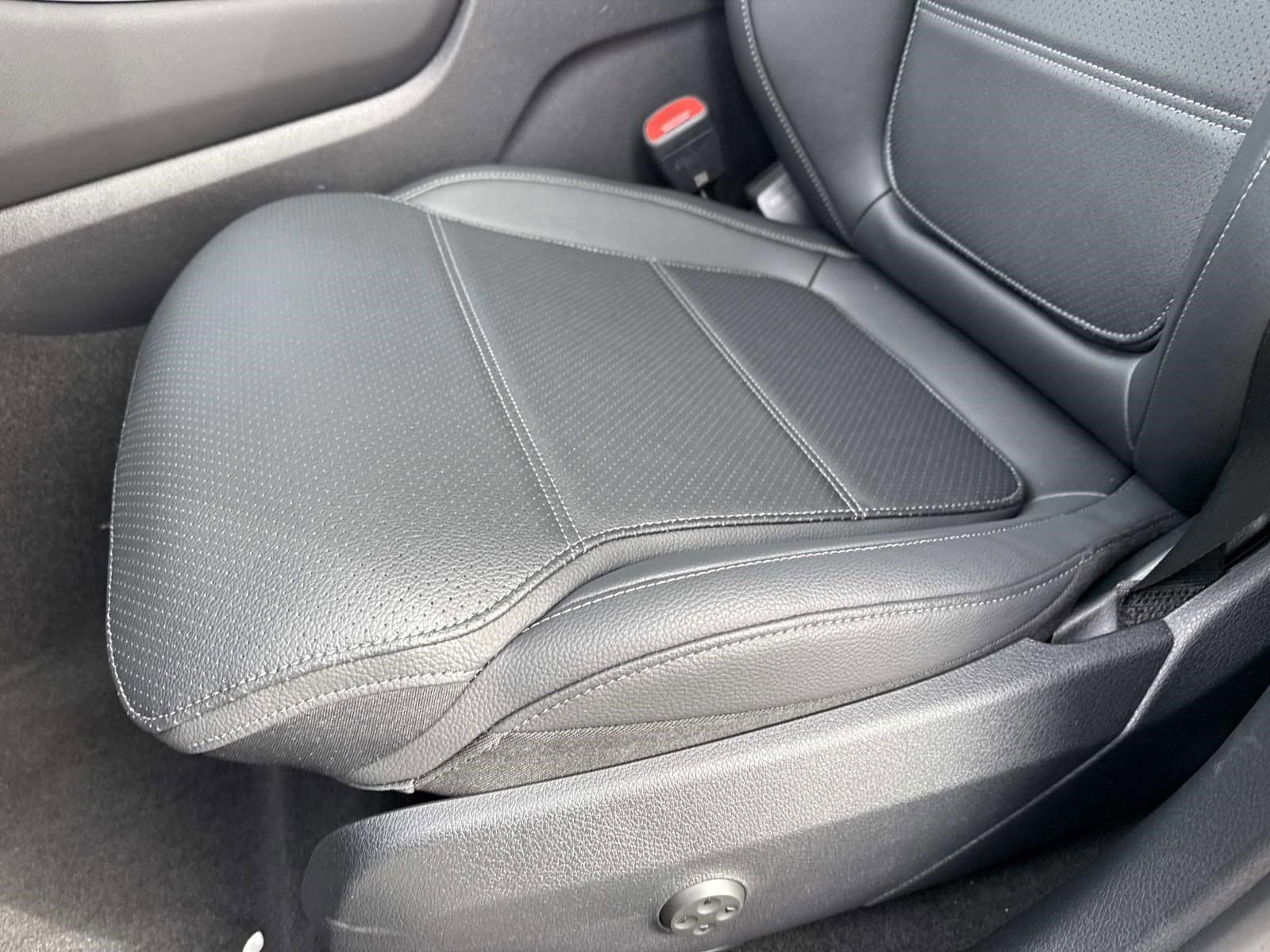 2026 MERCEDES-BENZ GLC-CLASS - Image 28