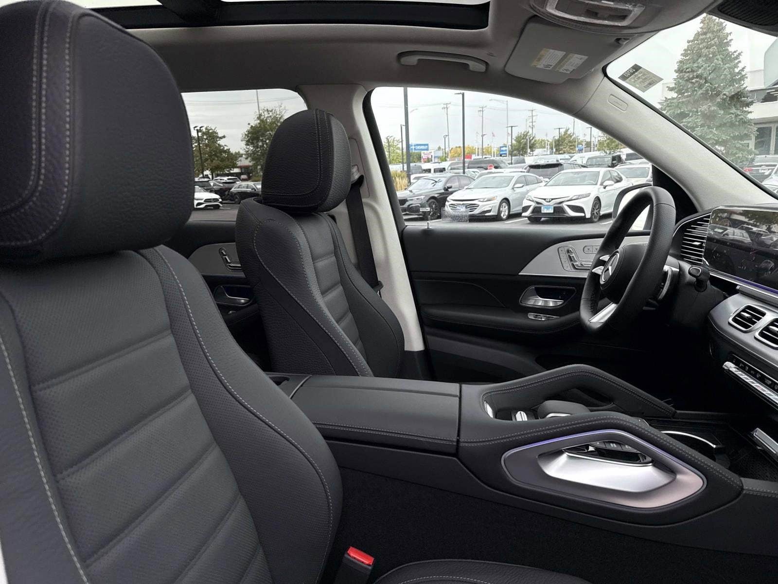 2026 MERCEDES-BENZ GLS-CLASS - Image 4