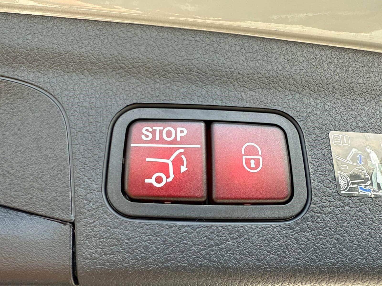 2026 MERCEDES-BENZ GLE-CLASS - Image 16