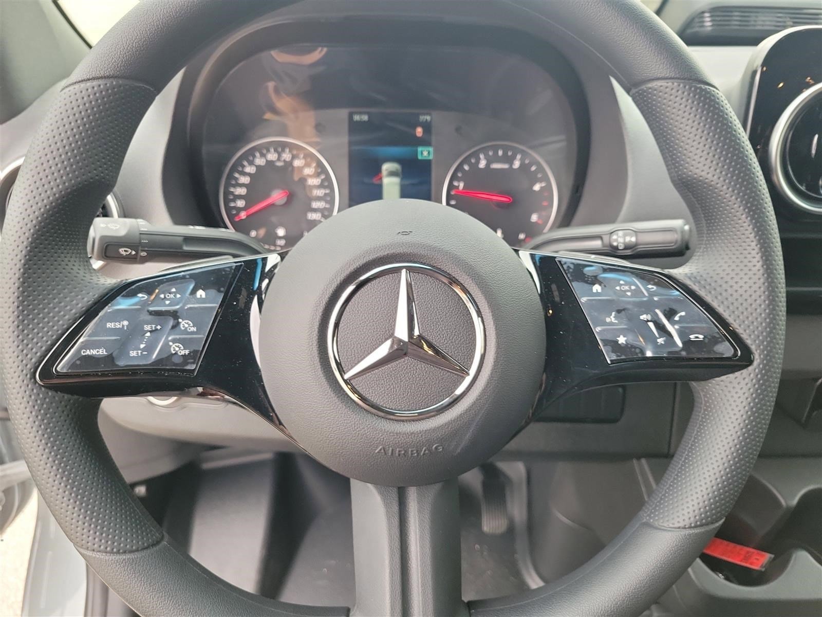 2025 MERCEDES-BENZ SPRINTER - Image 25