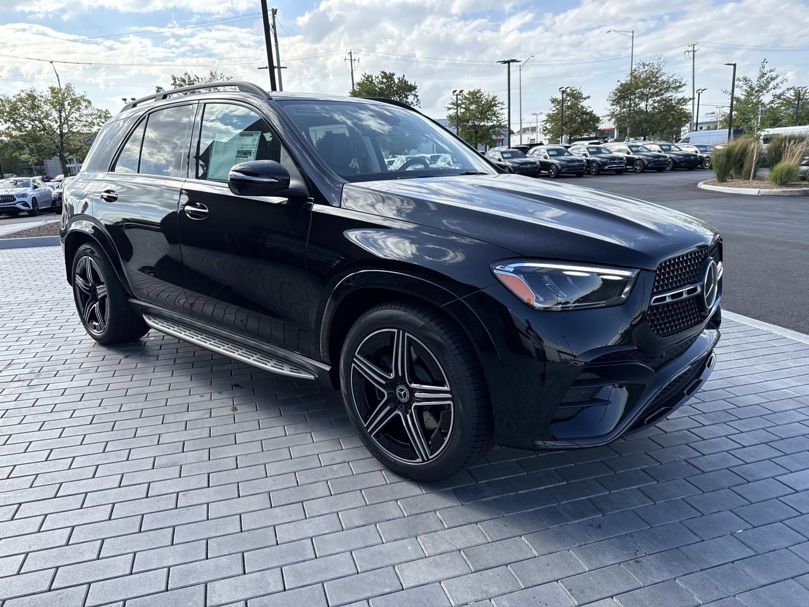 2026 Mercedes Benz GLE 450 4MATIC photo 3