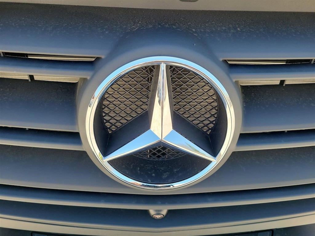 New 2025 Mercedes-Benz Sprinter 2500 Standard Roof 4-Cyl Diesel Van Cargo Van