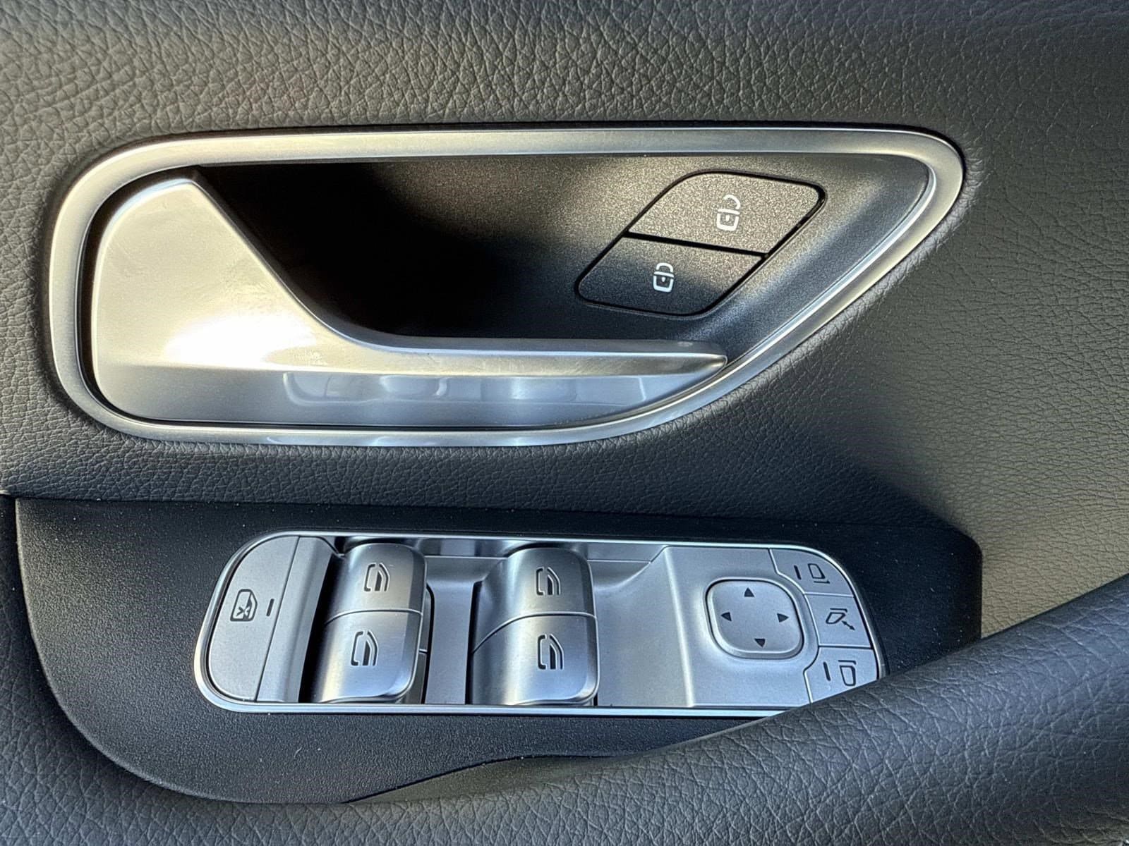 2026 MERCEDES-BENZ GLE-CLASS - Image 27