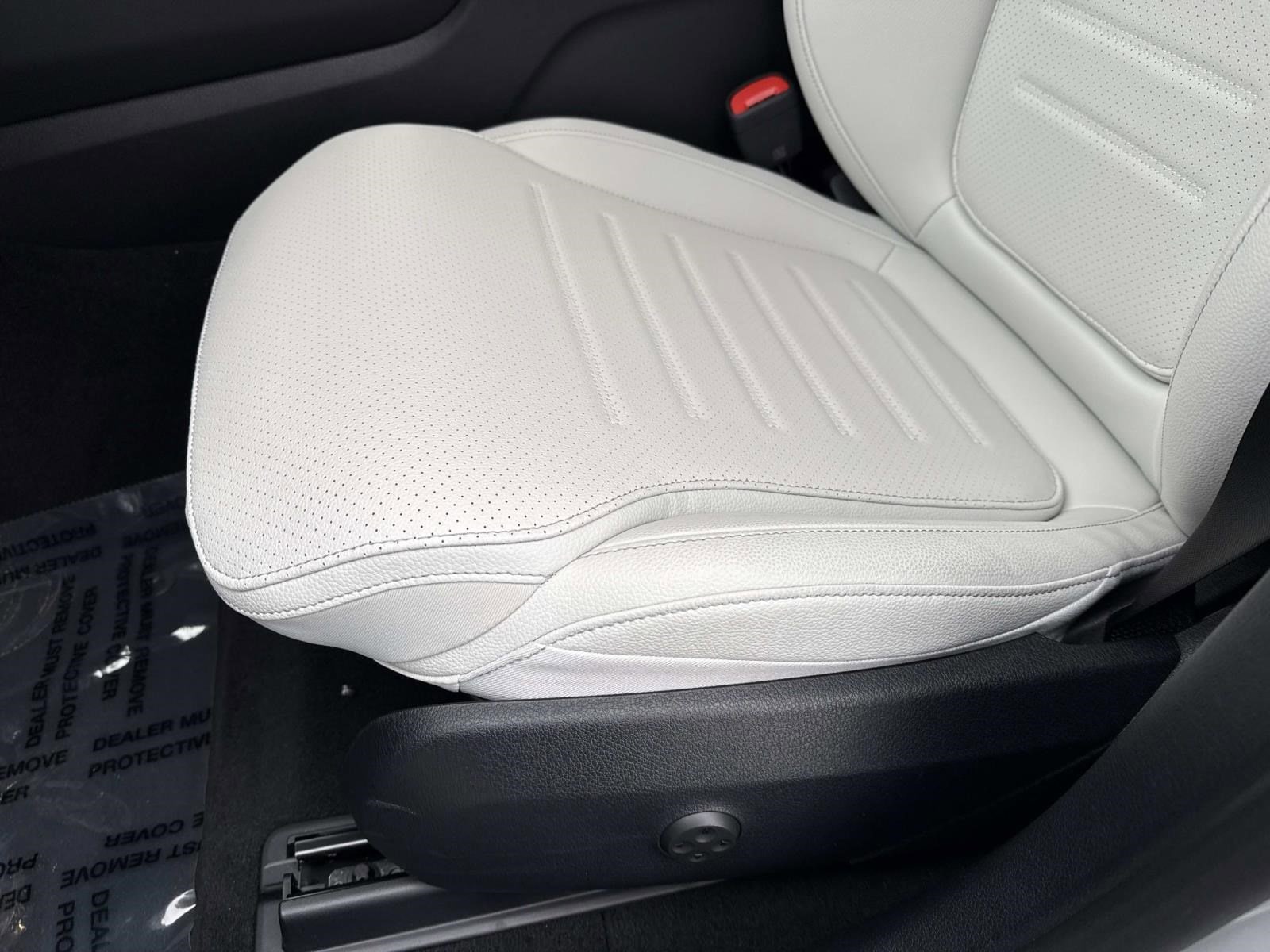 2026 MERCEDES-BENZ GLC-CLASS - Image 28