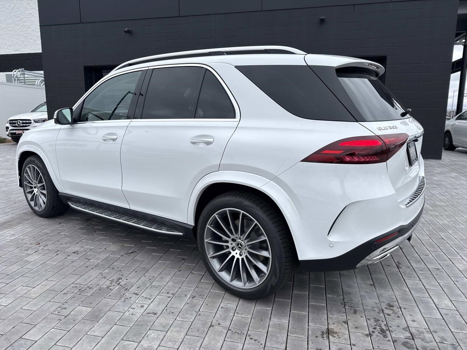2026 MERCEDES-BENZ GLE-CLASS - Image 8
