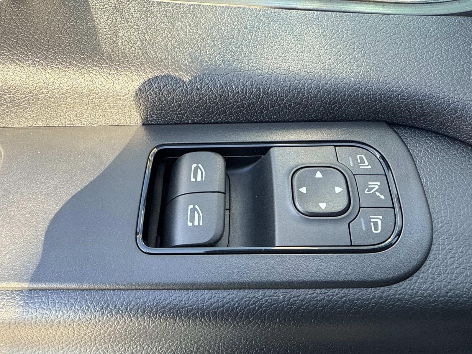 2025 MERCEDES-BENZ SPRINTER - Image 17