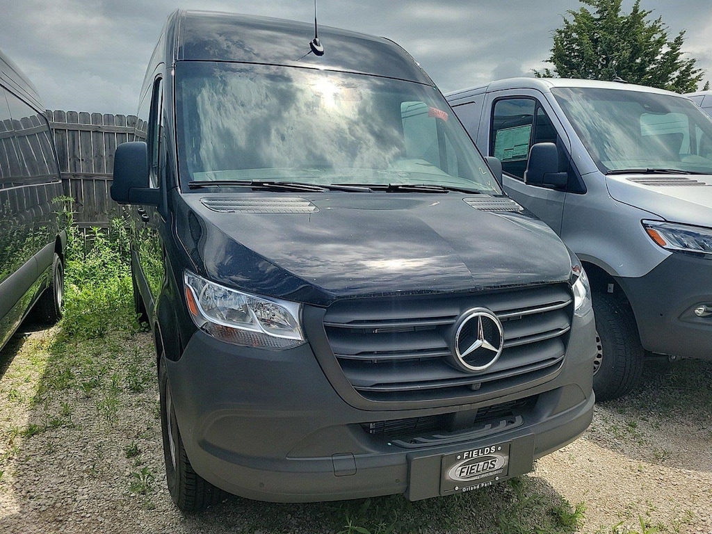 New 2024 Mercedes-Benz Sprinter 2500 Standard Roof 4-Cyl Diesel Van