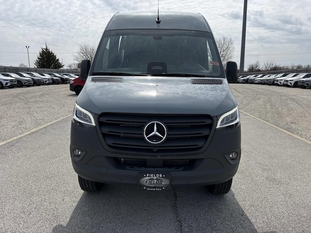 New 2026 Mercedes-Benz Sprinter 2500 Standard Roof 4-Cyl Diesel HO Van Cargo Van