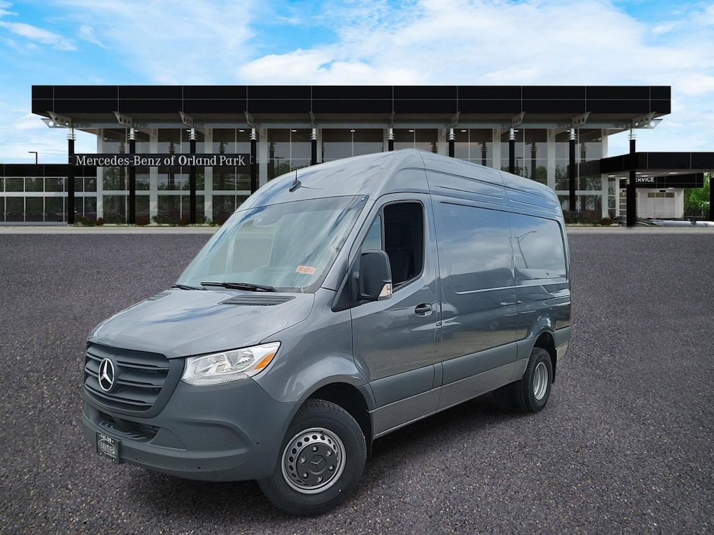 New 2024 Mercedes-Benz Sprinter 4500 Standard Roof 4-Cyl Diesel HO Van Cargo Van