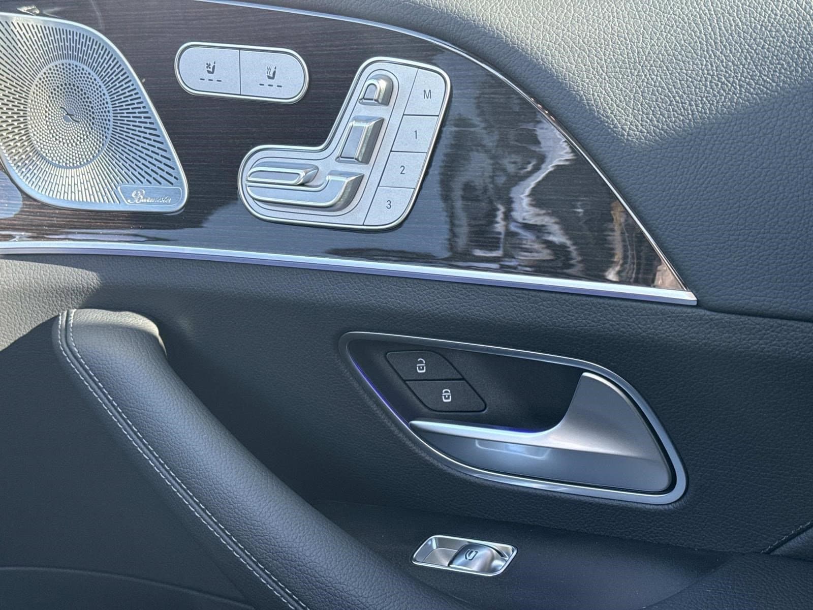 2026 MERCEDES-BENZ GLS-CLASS - Image 33