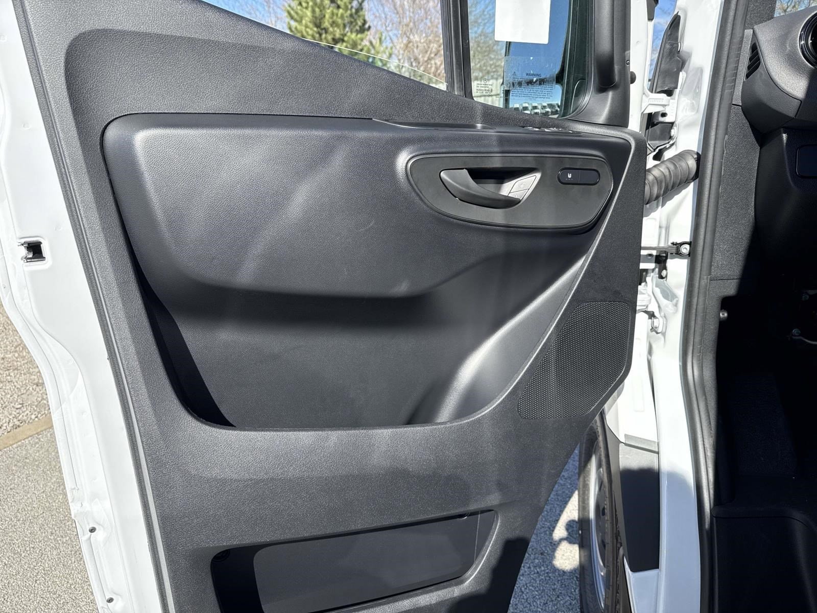 2026 MERCEDES-BENZ SPRINTER - Image 15