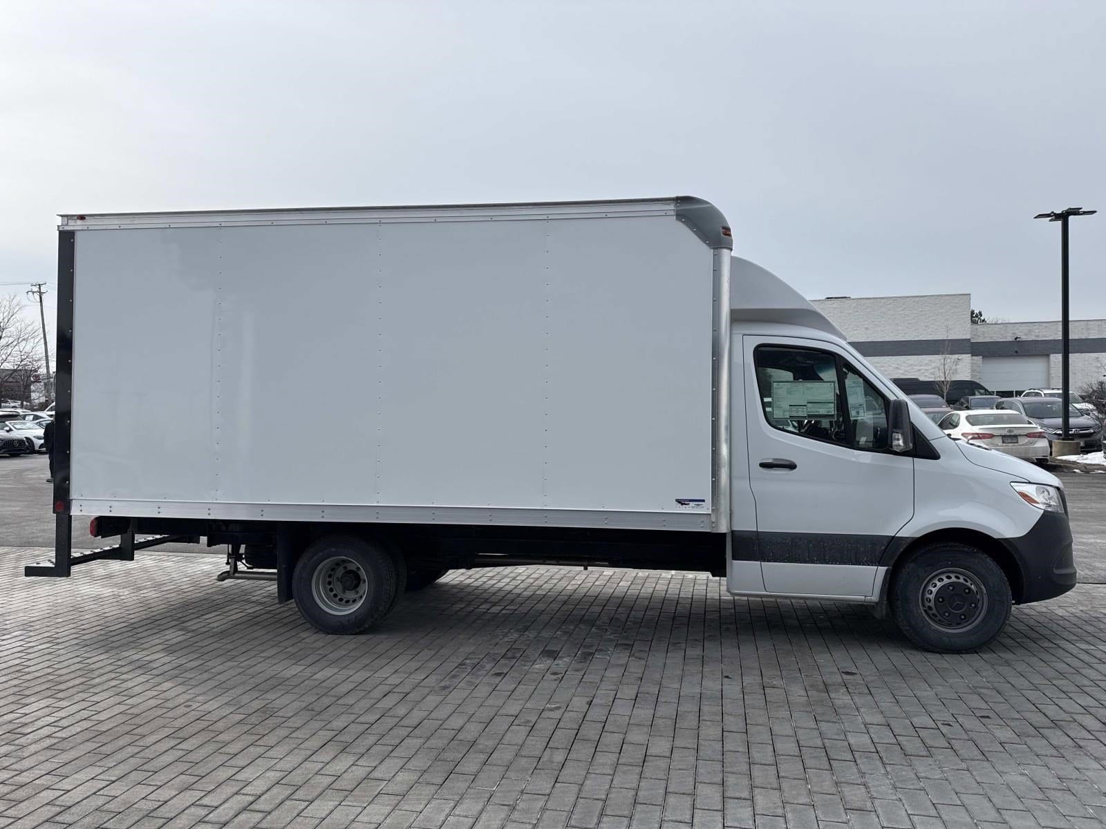 2026 MERCEDES-BENZ SPRINTER - Image 5