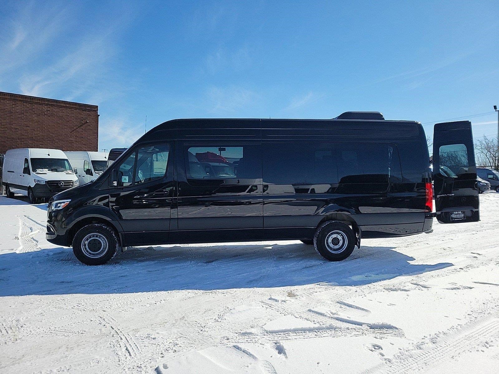 2025 MERCEDES-BENZ SPRINTER - Image 2