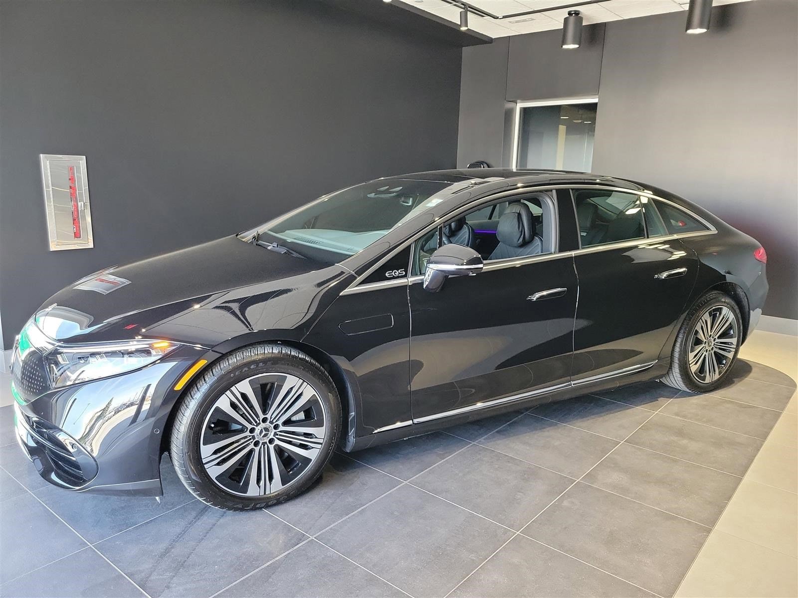 Certified 2024 Mercedes-Benz EQS Base with VIN W1KCG2EB6RA049957 for sale in Orland Park, IL