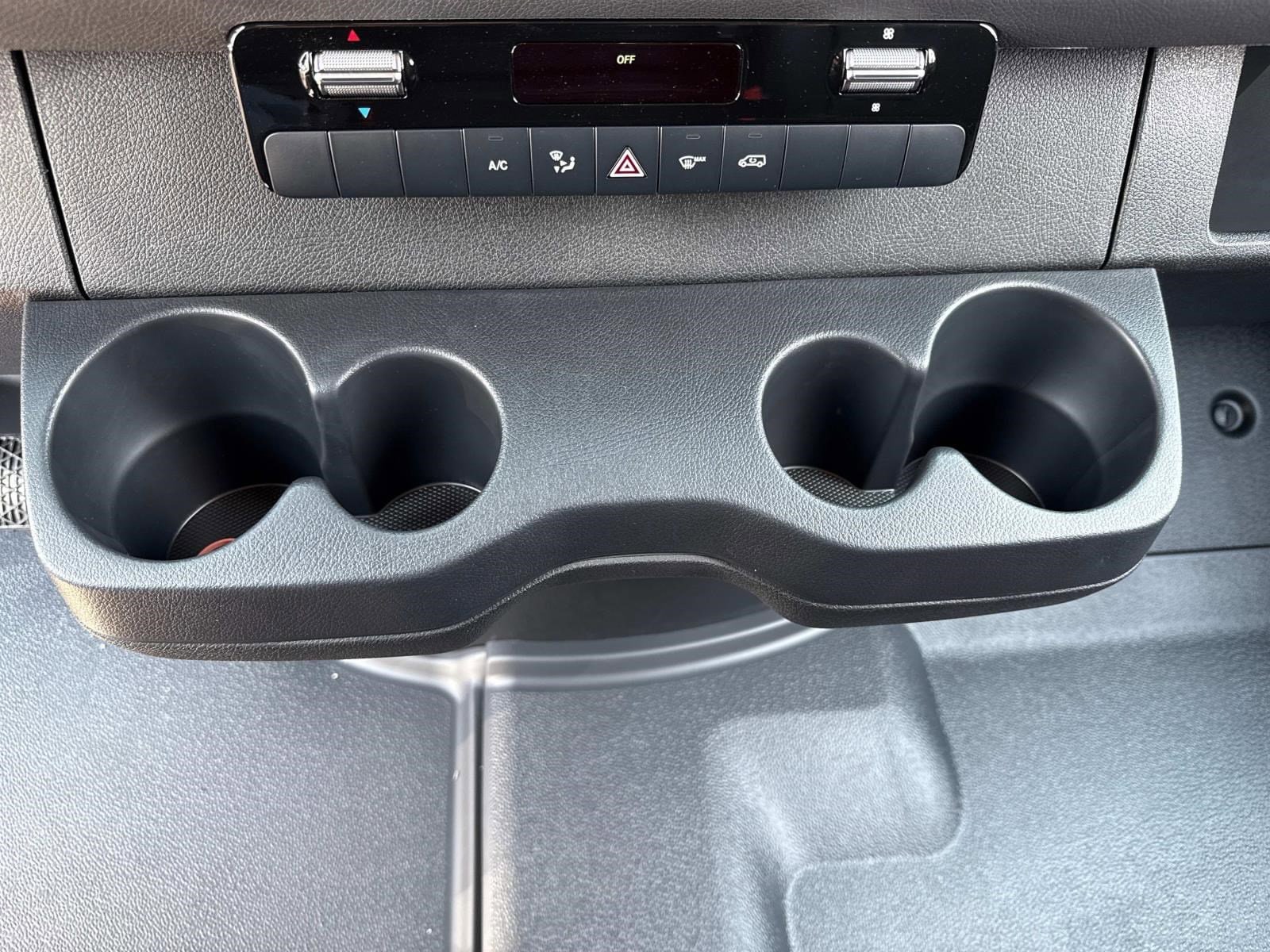 2025 MERCEDES-BENZ SPRINTER - Image 29