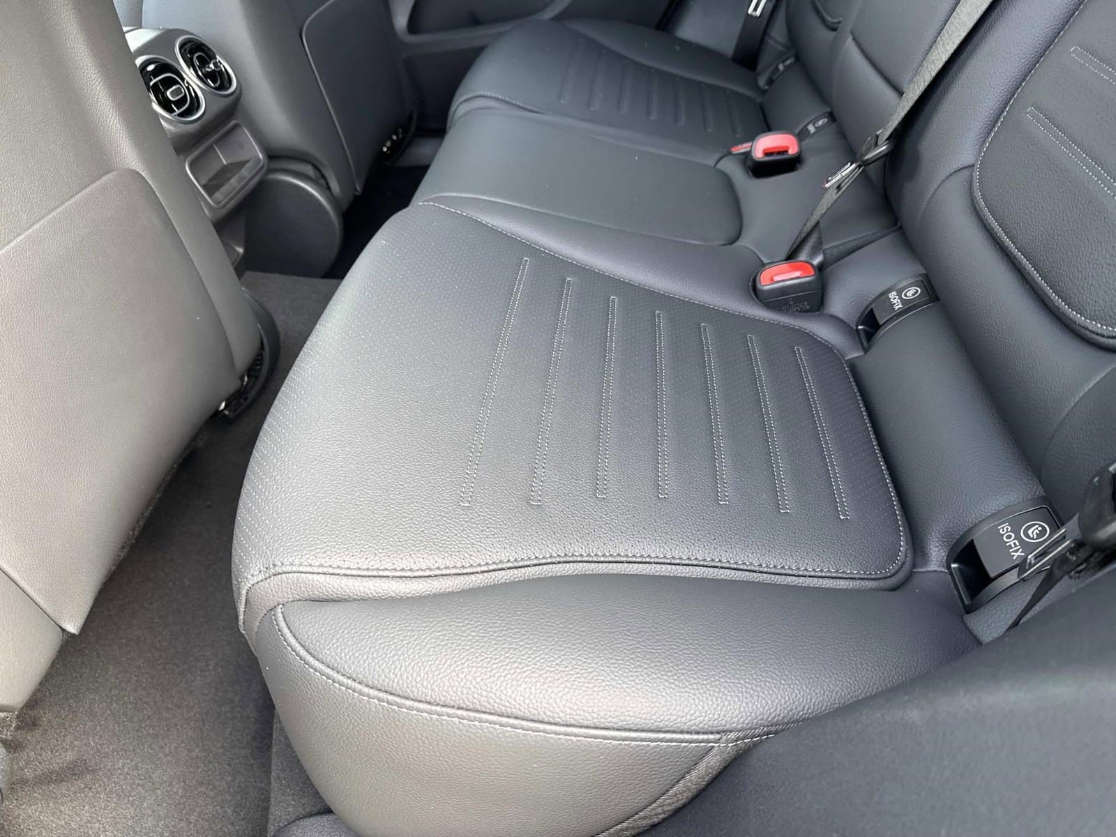 2026 MERCEDES-BENZ GLC-CLASS - Image 16