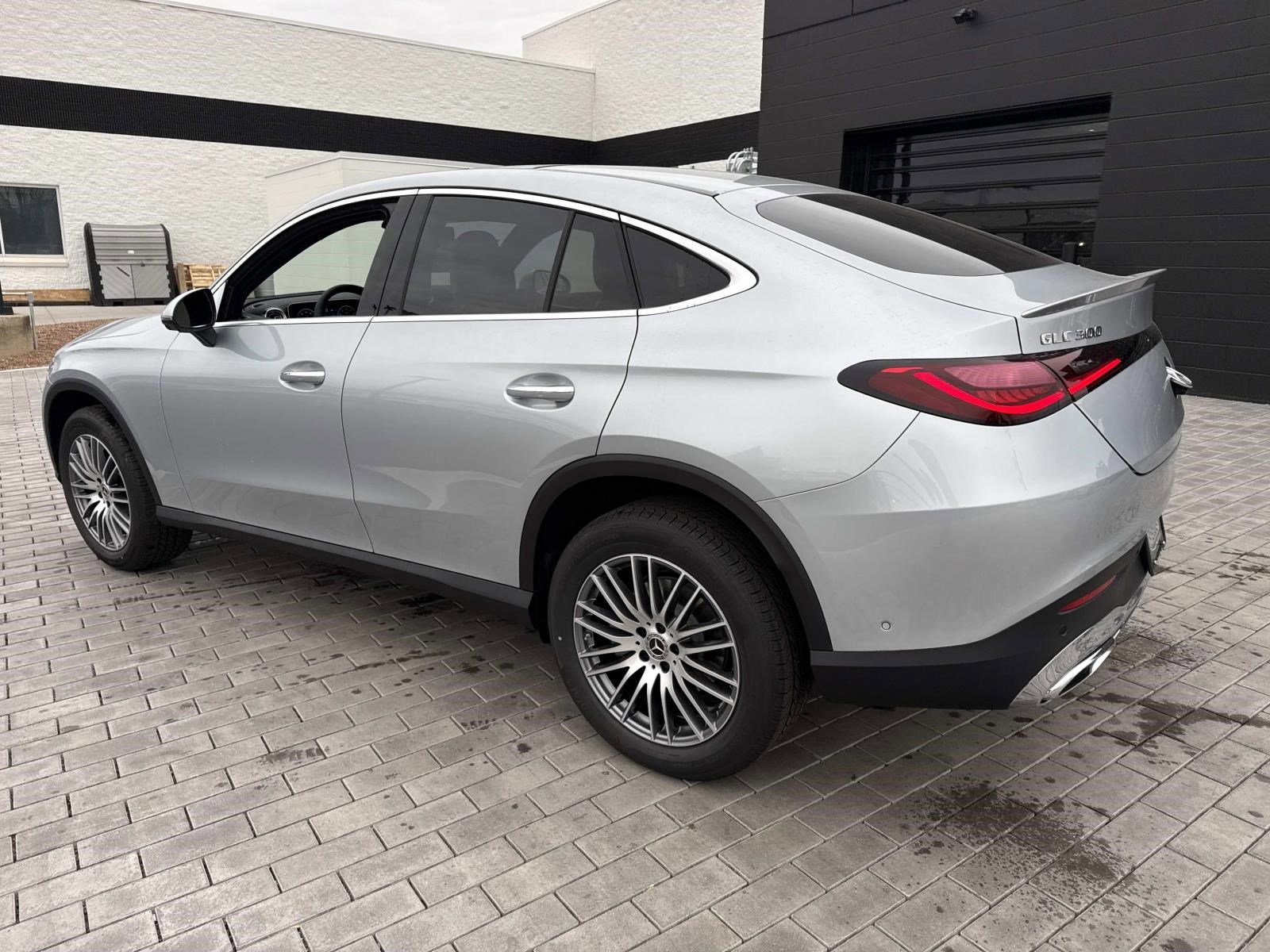 2026 MERCEDES-BENZ GLC-CLASS - Image 9