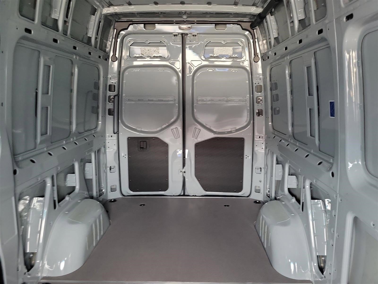 2025 MERCEDES-BENZ SPRINTER - Image 31