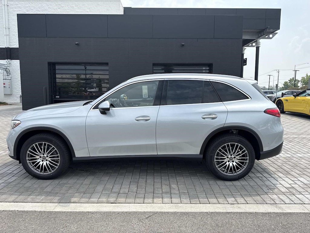 New 2026 Mercedes-Benz GLC 300 4MATIC SUV