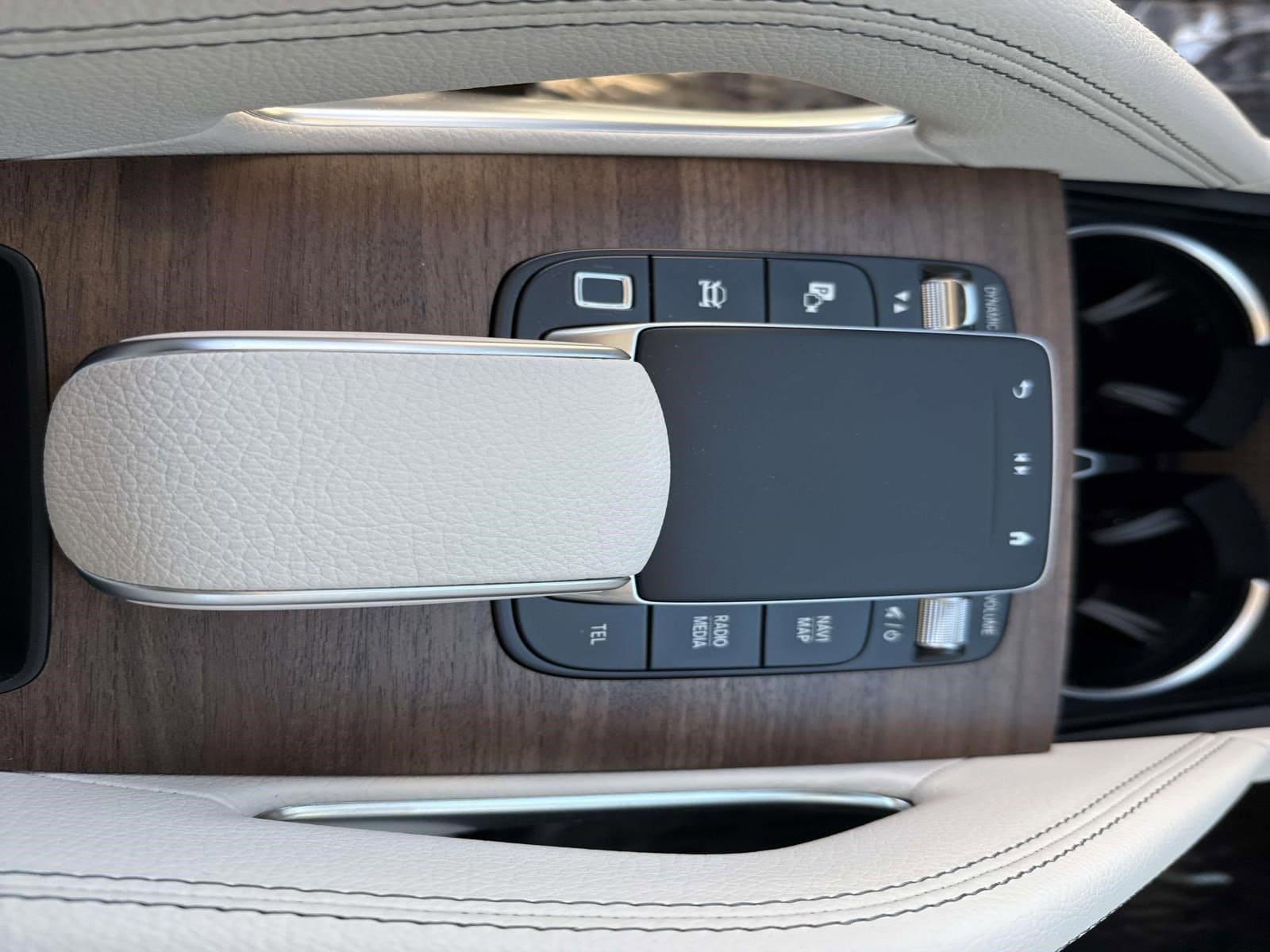 2026 MERCEDES-BENZ GLE-CLASS - Image 38