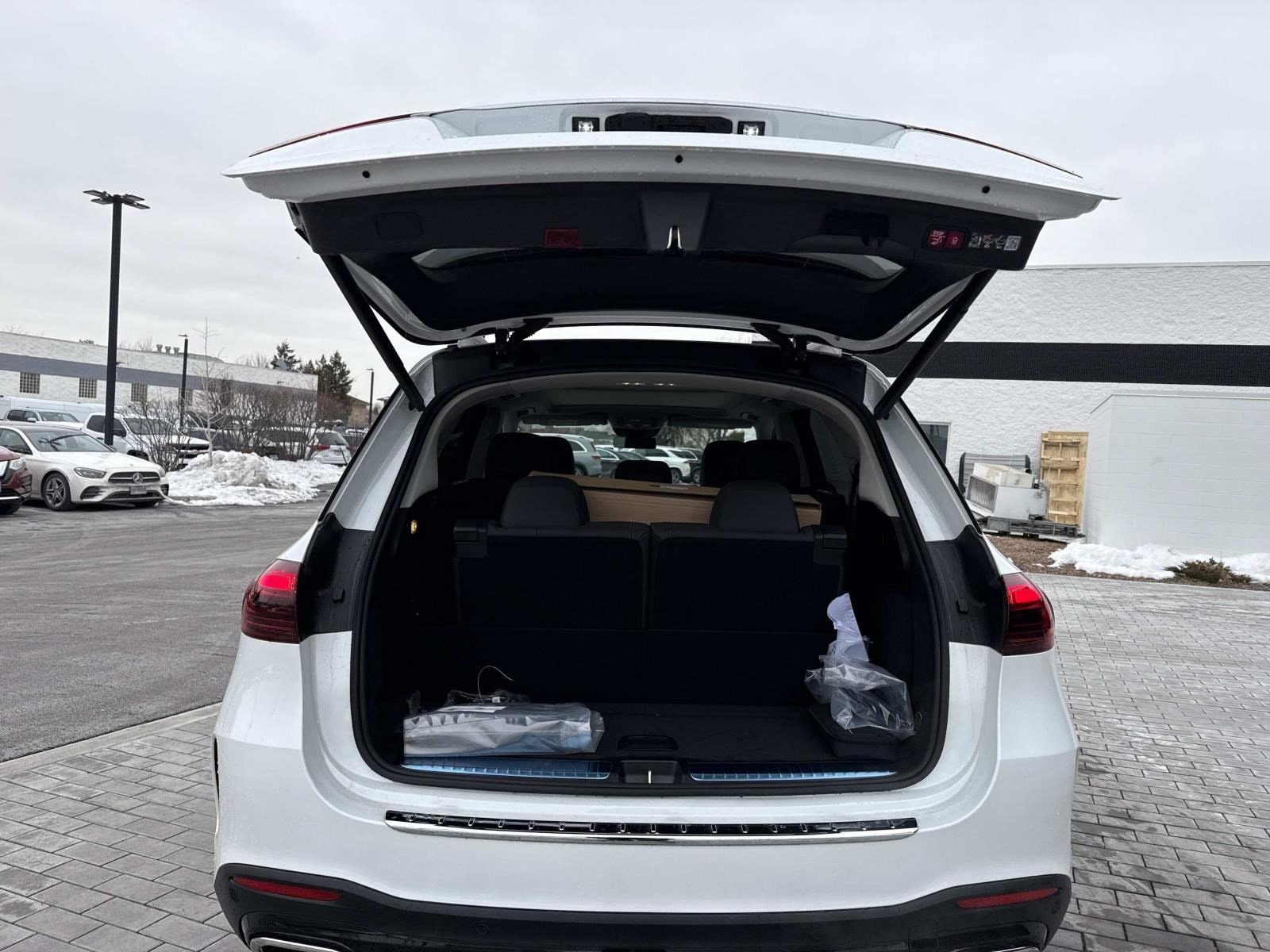 2026 MERCEDES-BENZ GLE-CLASS - Image 9