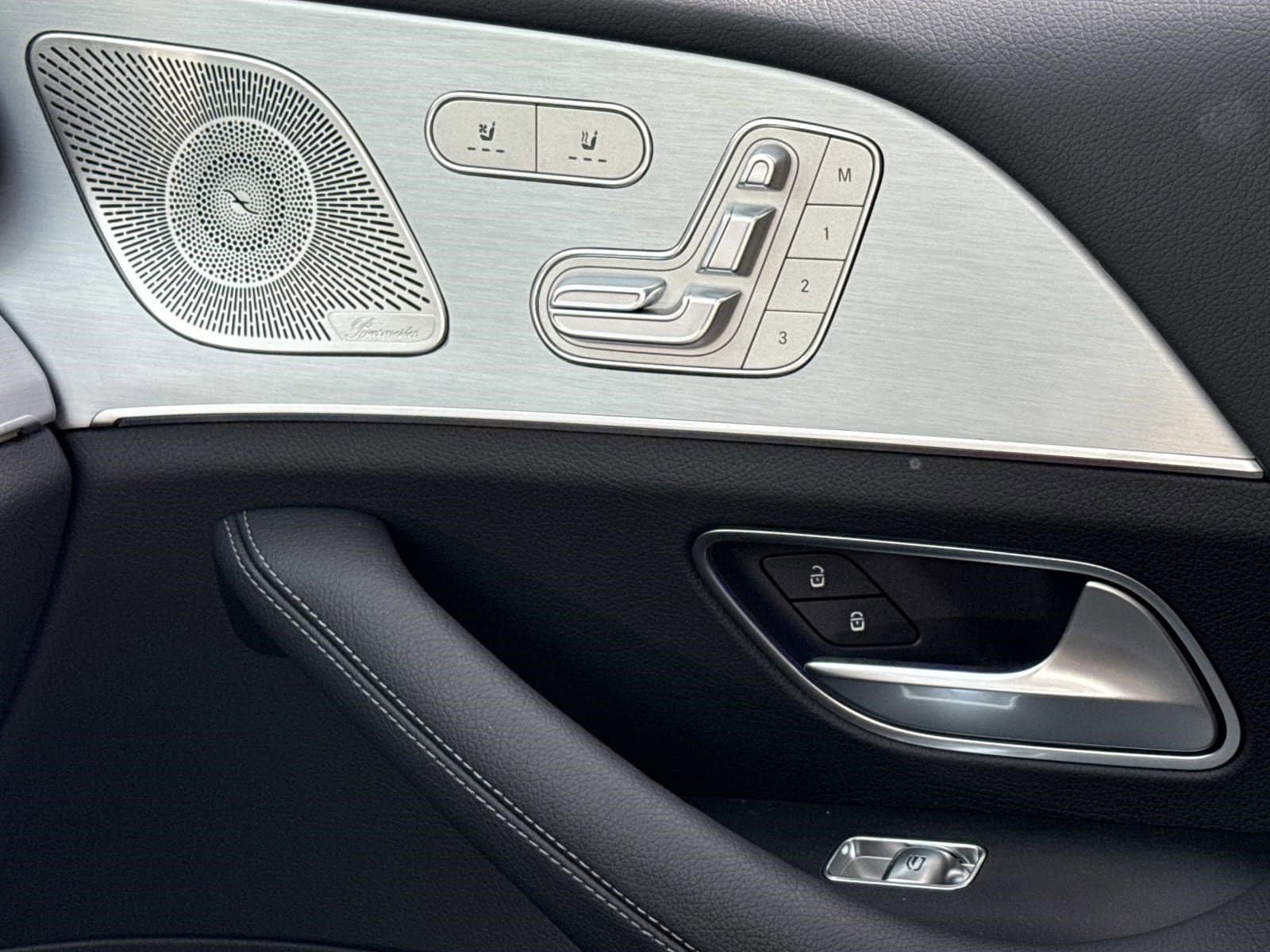 2026 MERCEDES-BENZ GLS-CLASS - Image 33