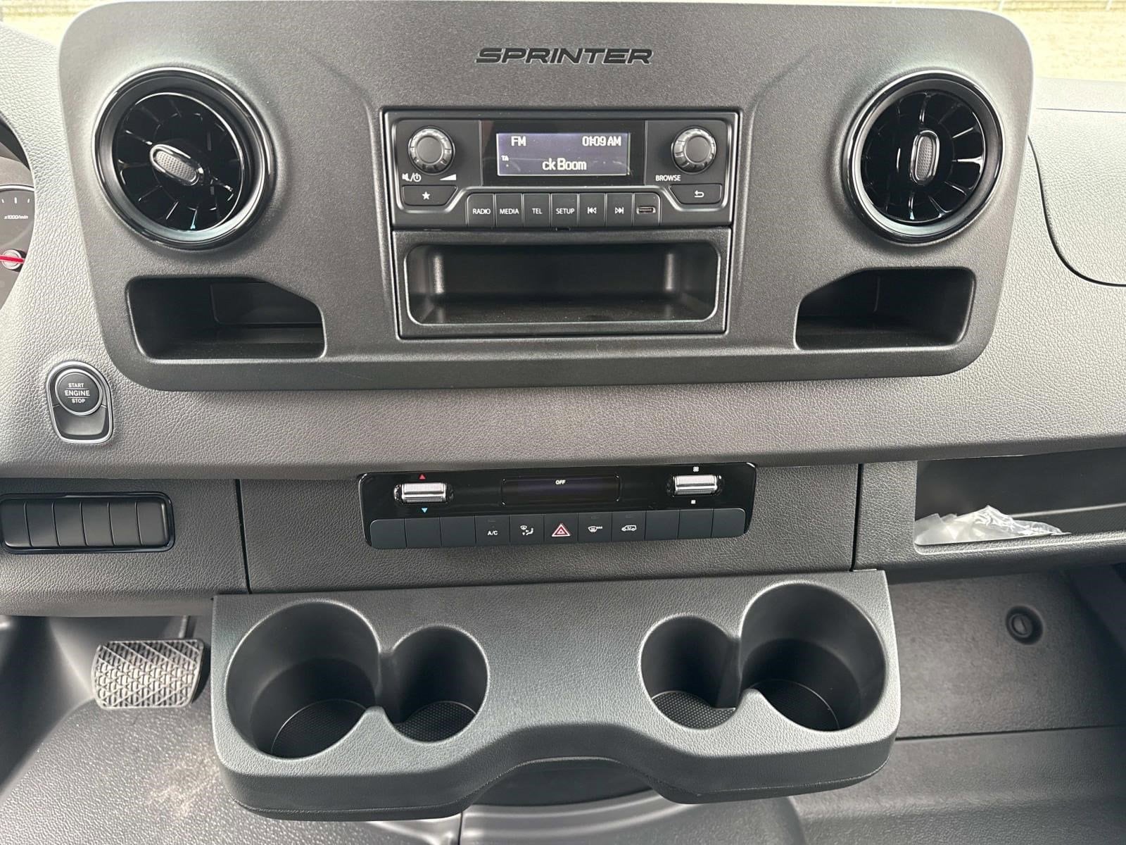 2025 MERCEDES-BENZ SPRINTER - Image 23