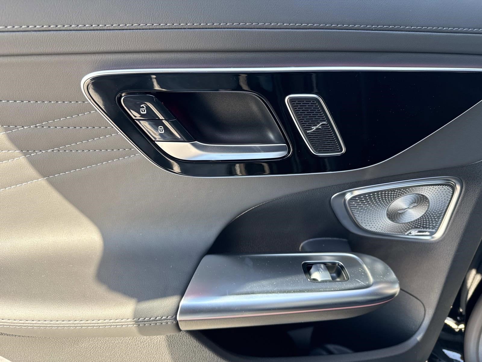 2026 MERCEDES-BENZ C-CLASS - Image 14